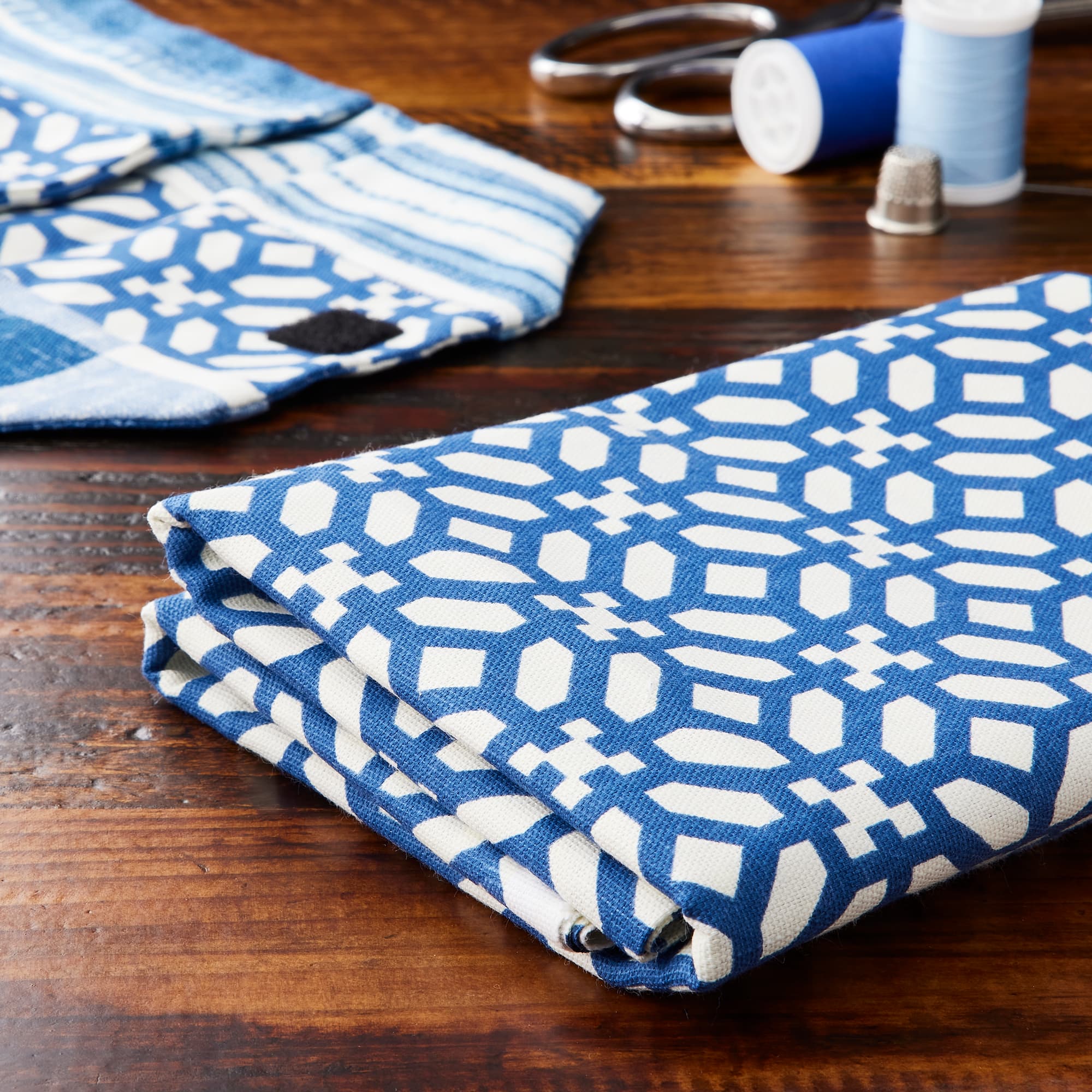 Waverly® Bluejay In The Frame Cotton Home Décor Fabric